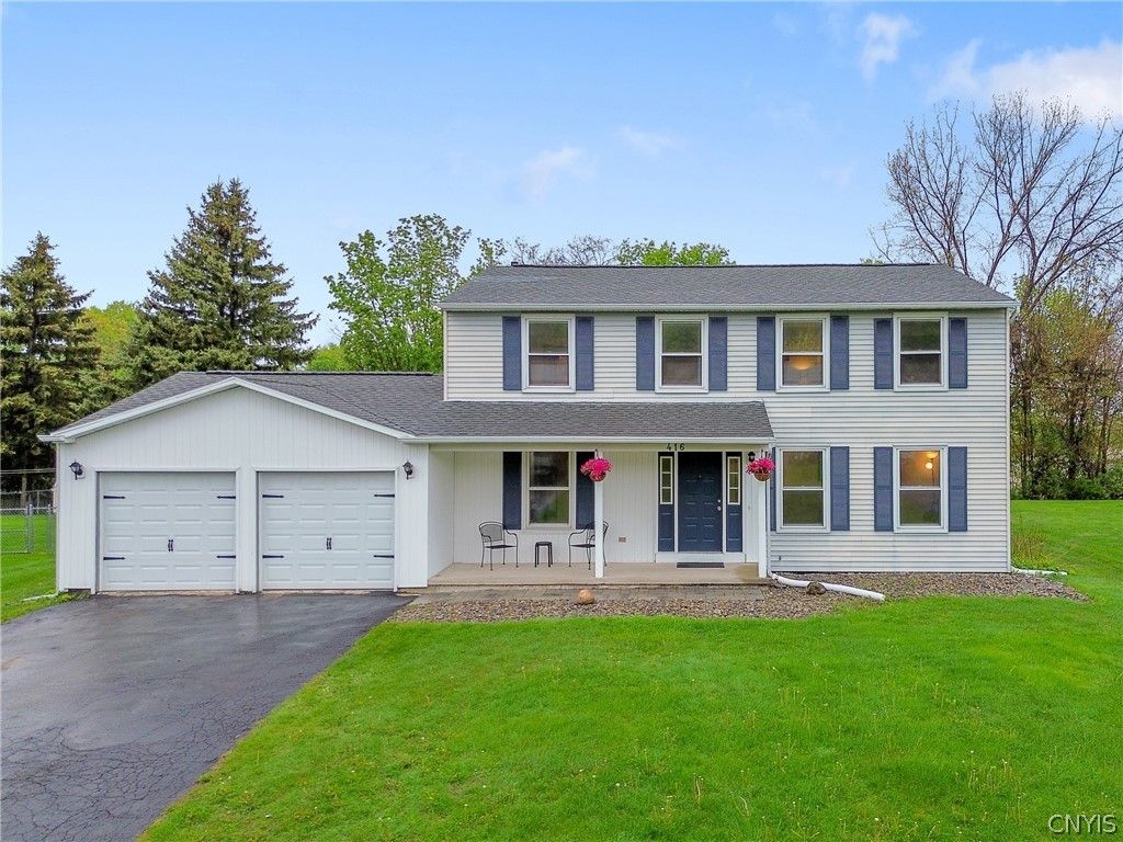 416 Mallard Drive, Camillus, NY 13031