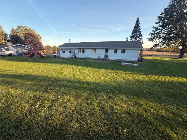 1760 Western AVENUE, Jackson, WI 53037