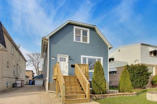 6730 W Dakin Street, Chicago, IL 60634