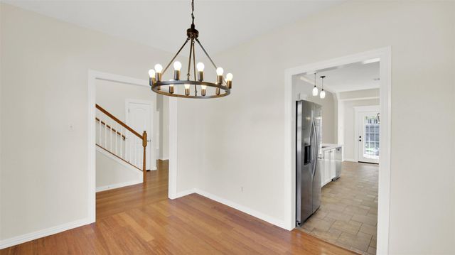 1613 Country Squire DR, Cedar Park, TX 78613