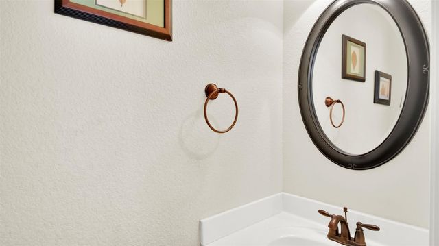 1613 Country Squire DR, Cedar Park, TX 78613