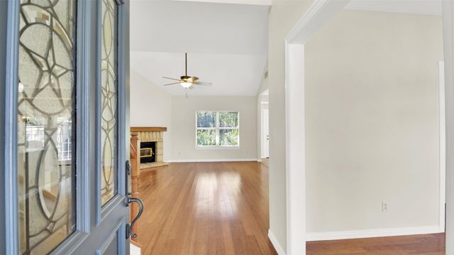 1613 Country Squire DR, Cedar Park, TX 78613