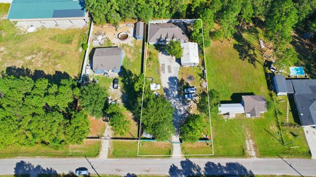 69 County Road 3402, Cleveland, TX 77327