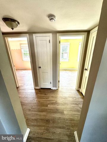 807 CRESCENT AVE, Runnemede, NJ 08078