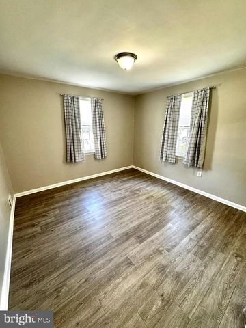 807 CRESCENT AVE, Runnemede, NJ 08078