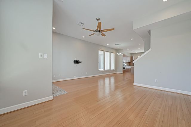 2748 Clay Street, Houston, TX 77003