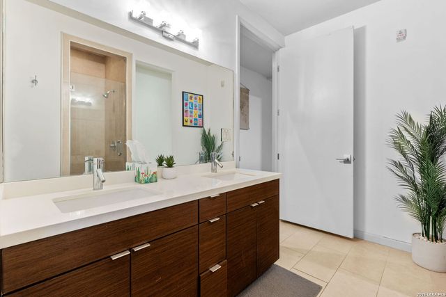 17902 La Cantera Pkwy Unit 208, San Antonio, TX 78257