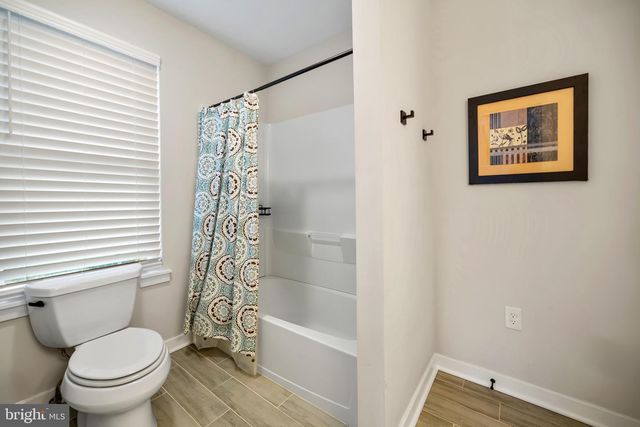 66 NORTHWOOD RD, Newtown Square, PA 19073