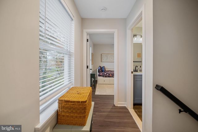 66 NORTHWOOD RD, Newtown Square, PA 19073
