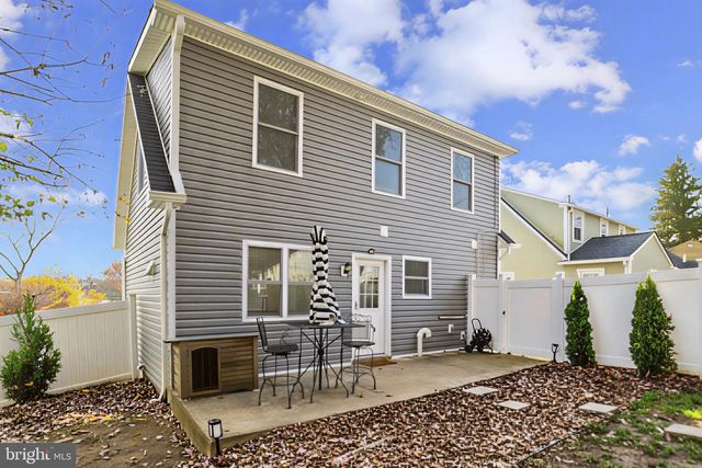 66 NORTHWOOD RD, Newtown Square, PA 19073