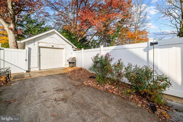 66 NORTHWOOD RD, Newtown Square, PA 19073