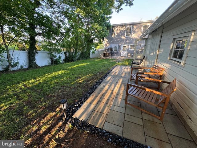 66 NORTHWOOD RD, Newtown Square, PA 19073