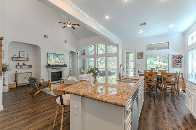 30 Fury Ranch Place, The Woodlands, TX 77389