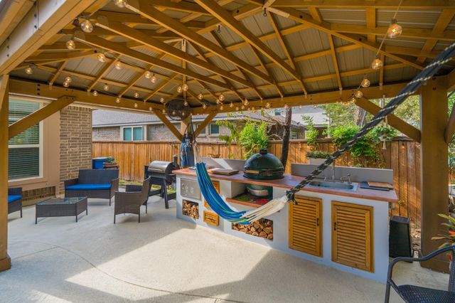 30 Fury Ranch Place, The Woodlands, TX 77389