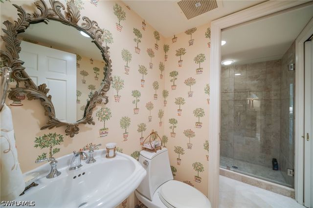 4021 Gulf Shore BLVD N 804, Naples, FL 34103