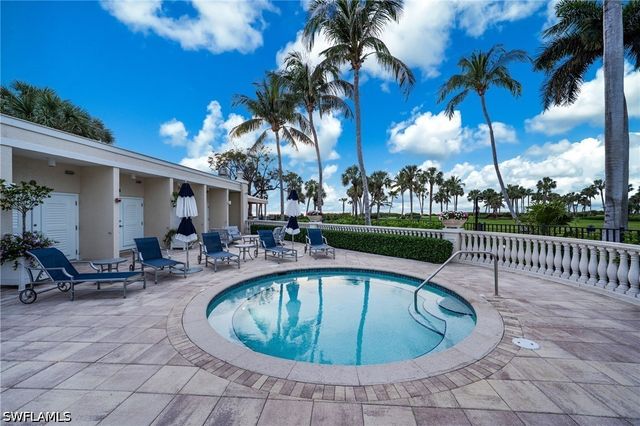 4021 Gulf Shore BLVD N 804, Naples, FL 34103