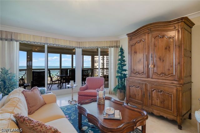 4021 Gulf Shore BLVD N 804, Naples, FL 34103