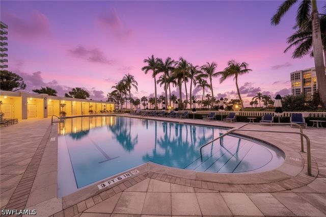 4021 Gulf Shore BLVD N 804, Naples, FL 34103