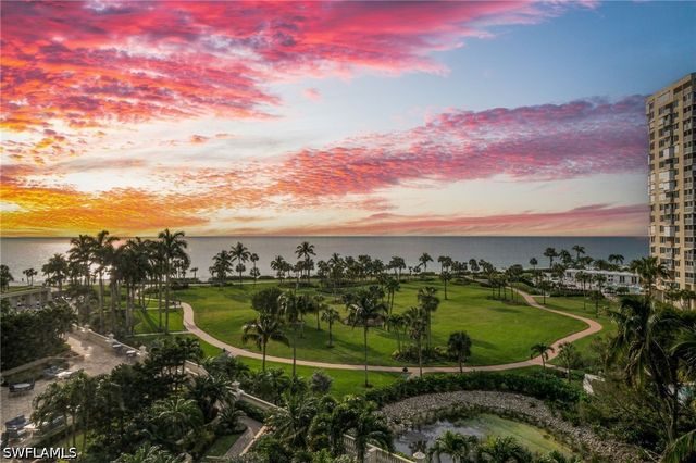 4021 Gulf Shore BLVD N 804, Naples, FL 34103