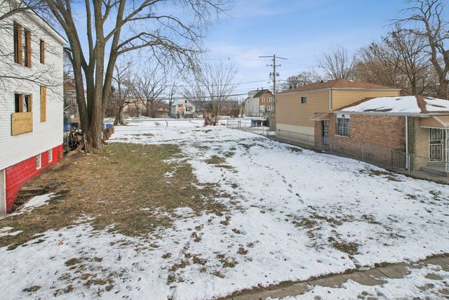 4729 S Shields Avenue, Chicago, IL 60609