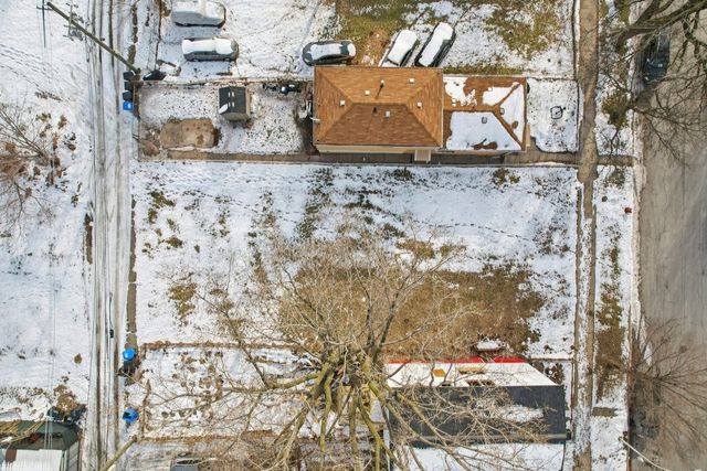 4729 S Shields Avenue, Chicago, IL 60609