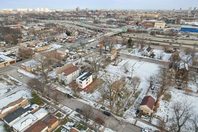 4729 S Shields Avenue, Chicago, IL 60609