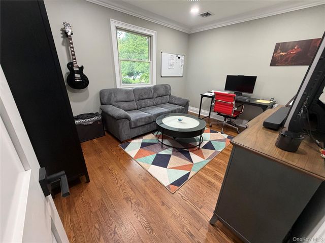 18 Amalia Lane, Commack, NY 11725