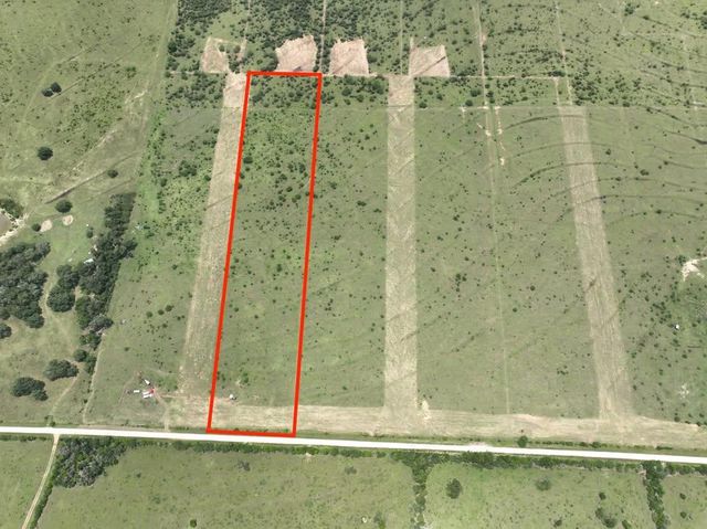 Lot 9 Concrete Edgar RD, Cuero, TX 77954