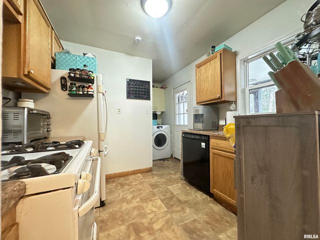 804 LINCOLN Road, Marquette Heights, IL 61554