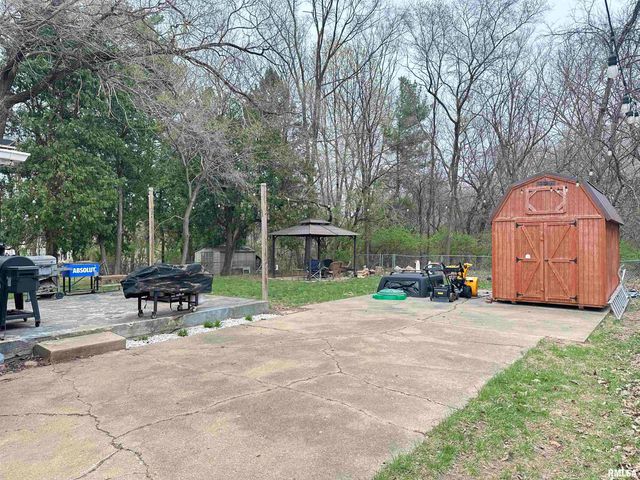 804 LINCOLN Road, Marquette Heights, IL 61554
