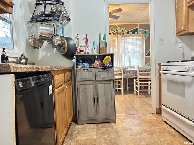 804 LINCOLN Road, Marquette Heights, IL 61554