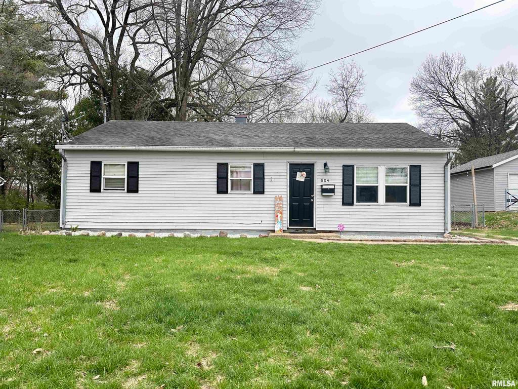 804 LINCOLN Road, Marquette Heights, IL 61554