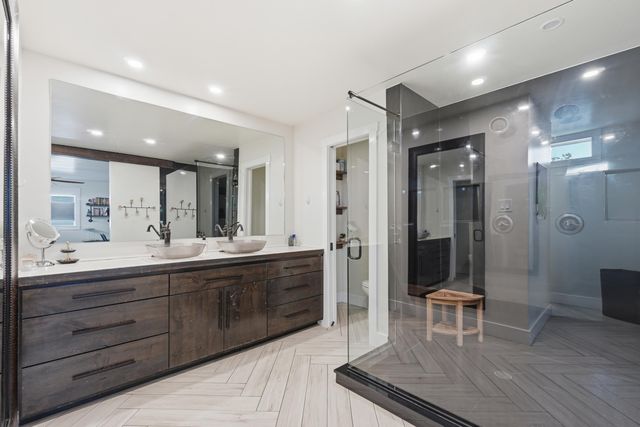 5717 Alegria Road NW, Albuquerque, NM 87114