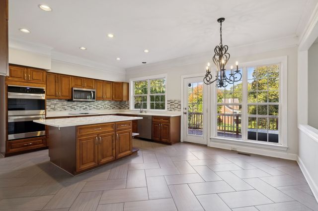 1527 Boreal Ct, Brentwood, TN 37027