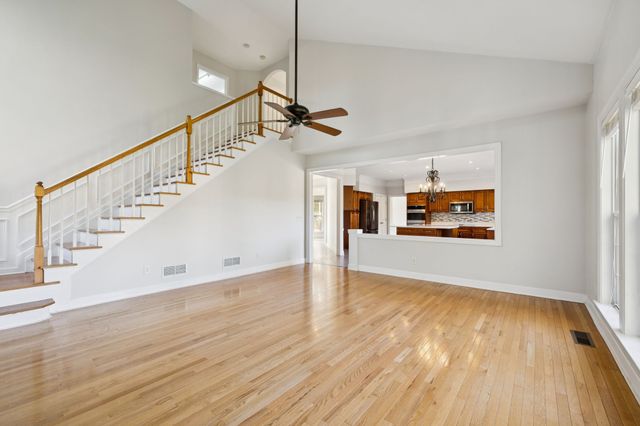 1527 Boreal Ct, Brentwood, TN 37027