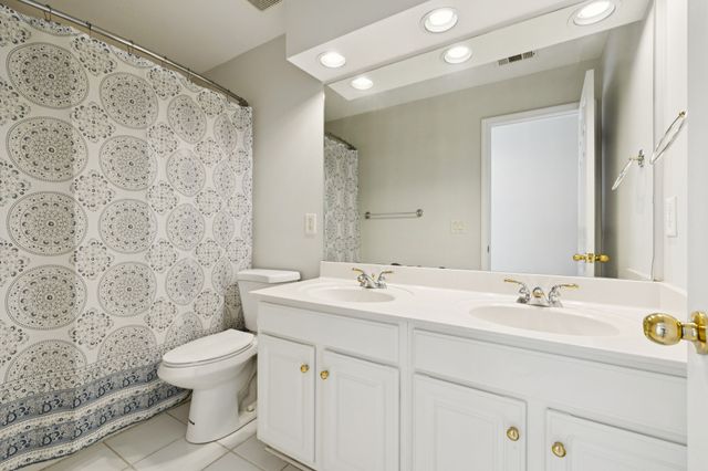 1527 Boreal Ct, Brentwood, TN 37027