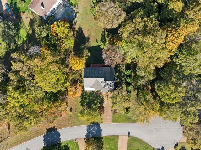 1527 Boreal Ct, Brentwood, TN 37027