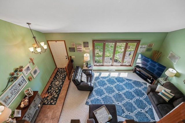 2814 Buckingham COURT, Waukesha, WI 53188