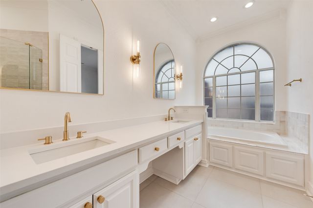 537 Lochngreen Trail, Arlington, TX 76012