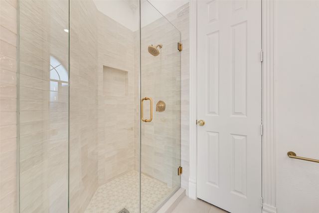 537 Lochngreen Trail, Arlington, TX 76012