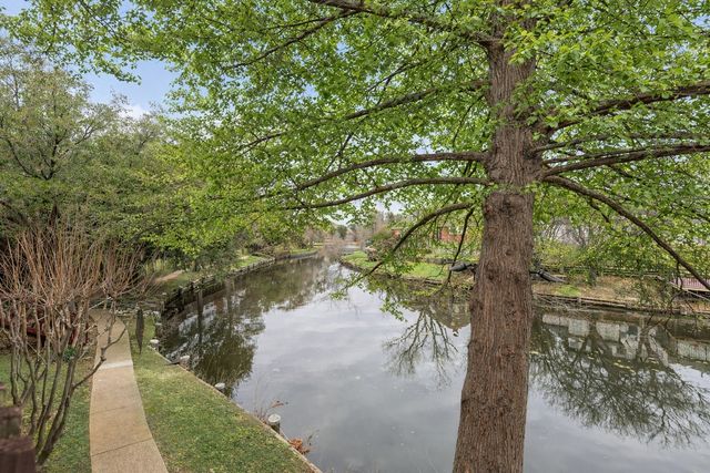 537 Lochngreen Trail, Arlington, TX 76012