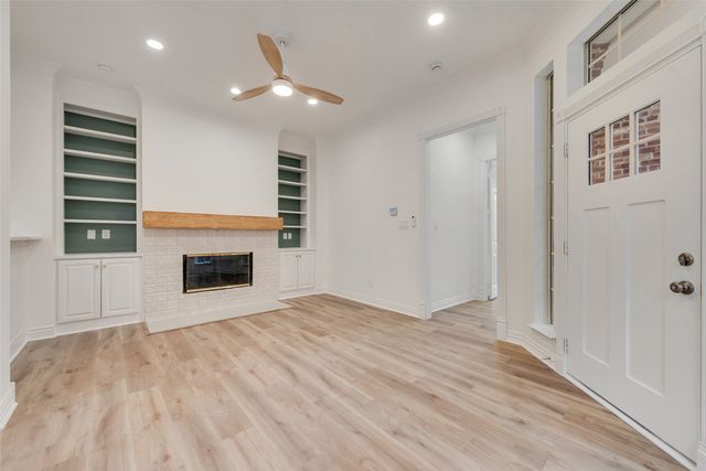 537 Lochngreen Trail, Arlington, TX 76012