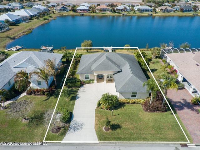 907 Yearling Trail, Sebastian, FL 32958