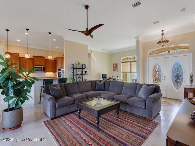 907 Yearling Trail, Sebastian, FL 32958