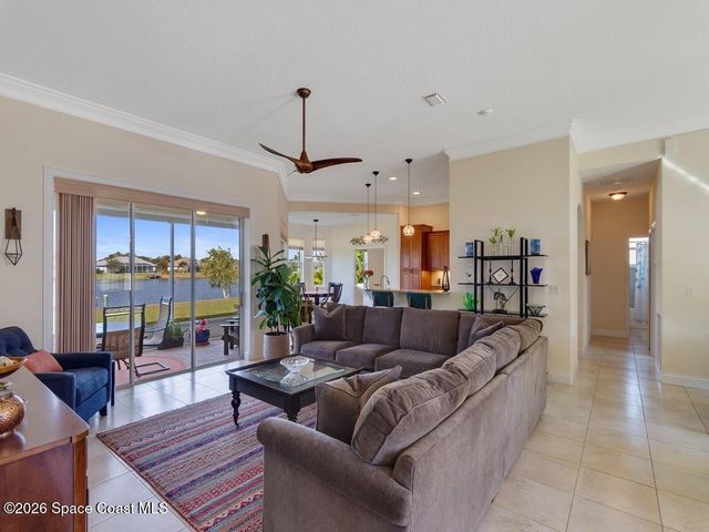 907 Yearling Trail, Sebastian, FL 32958
