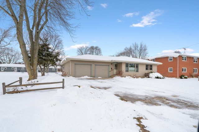 356 E Ann Street, Somonauk, IL 60552