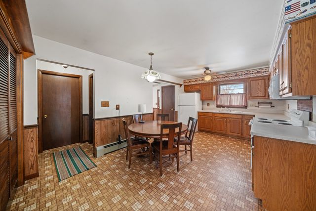 356 E Ann Street, Somonauk, IL 60552