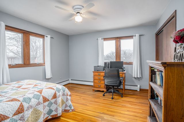 514 E 22nd Avenue, Coal Valley, IL 61240