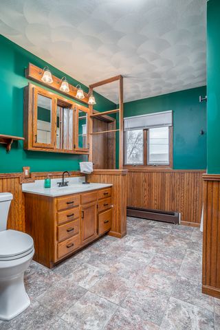 514 E 22nd Avenue, Coal Valley, IL 61240