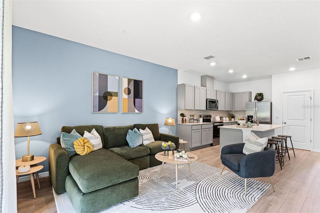 Image 10 of property listing at 3318 CHROMA STREET, Orlando, FL 32824